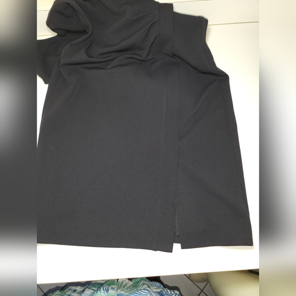 Vince Camuto Cap Sleeve Scuba Crepe Sheath Dress - Black size 8 - Picture 4 of 8